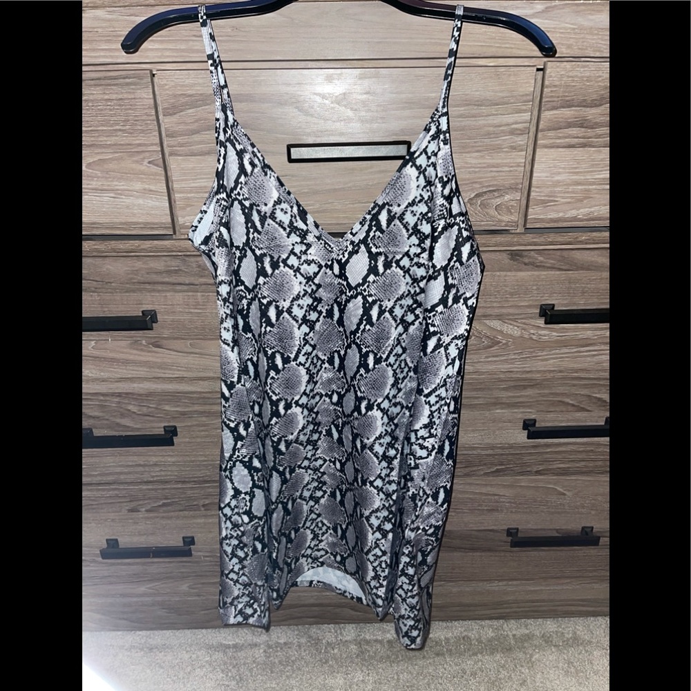 🖤 Host -Pick 🖤Woman’s nightgown ( Never Worn )